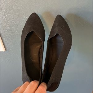 Mia black flats